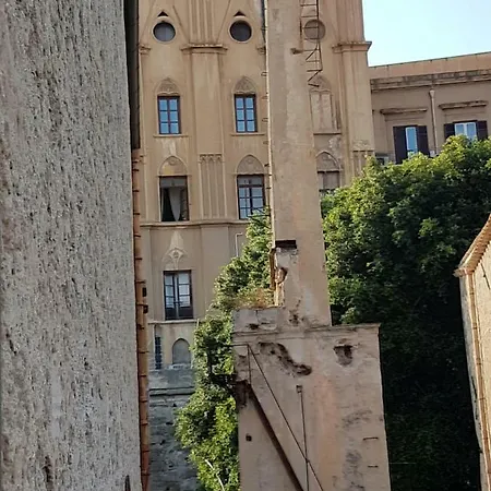 Apartment D'orleans